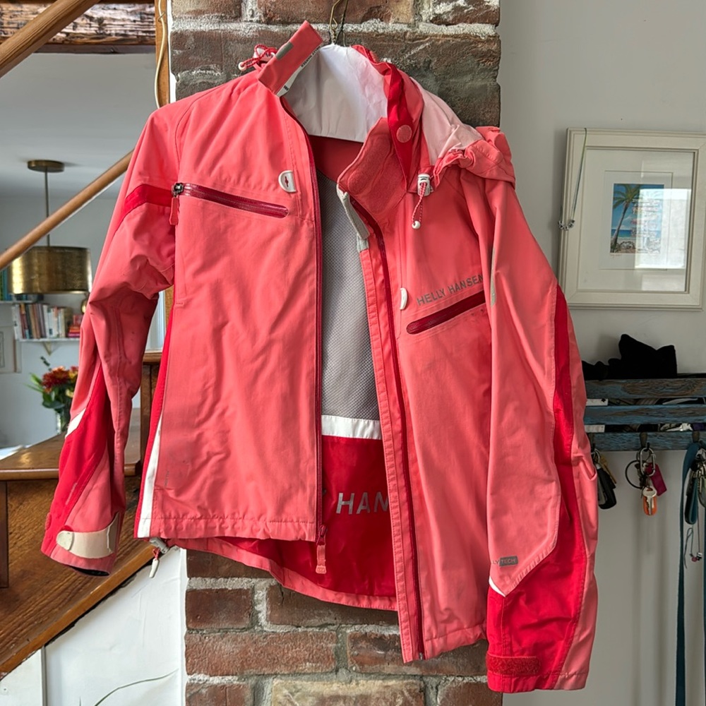 Helly hansen rain coat
